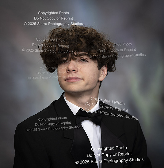 Mesquite and High Desert School Class of 2026 Senior Yearbook Portraits